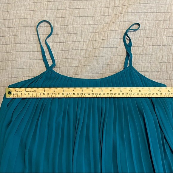 MM Couture By Miss Me Pleated Spaghetti Step Dress Size Small - Picture 9 of 11